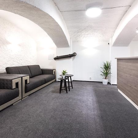 Little Tom Apartments Prague Ngoại thất bức ảnh